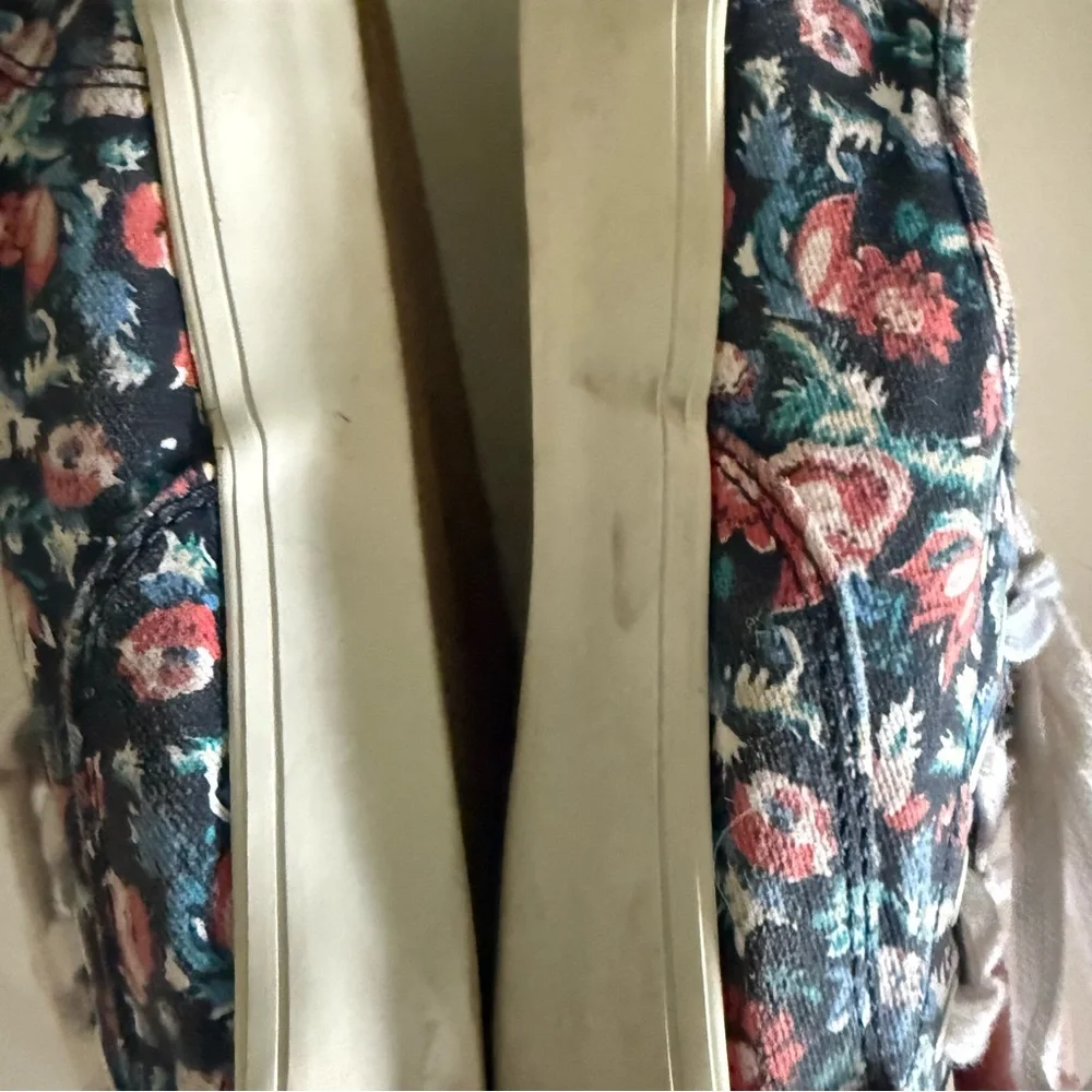Old Navy Girls Floral Canvas Sneakers Navy Multicolor Lace-Up Size 4